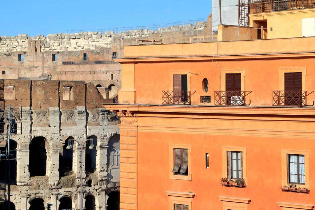 Fori Imperiali Apartment โรม ภายนอก รูปภาพ