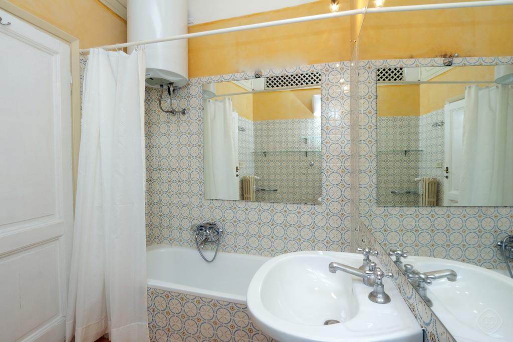 Fori Imperiali Apartment โรม ห้อง รูปภาพ
