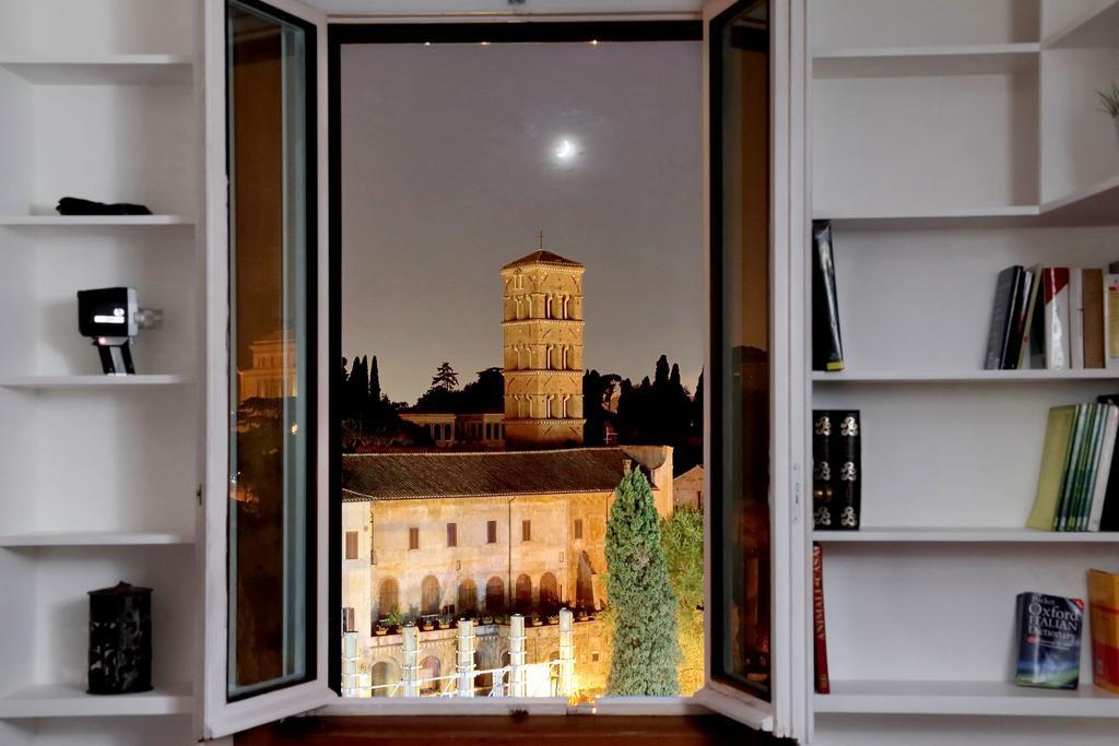 Fori Imperiali Apartment โรม ภายนอก รูปภาพ