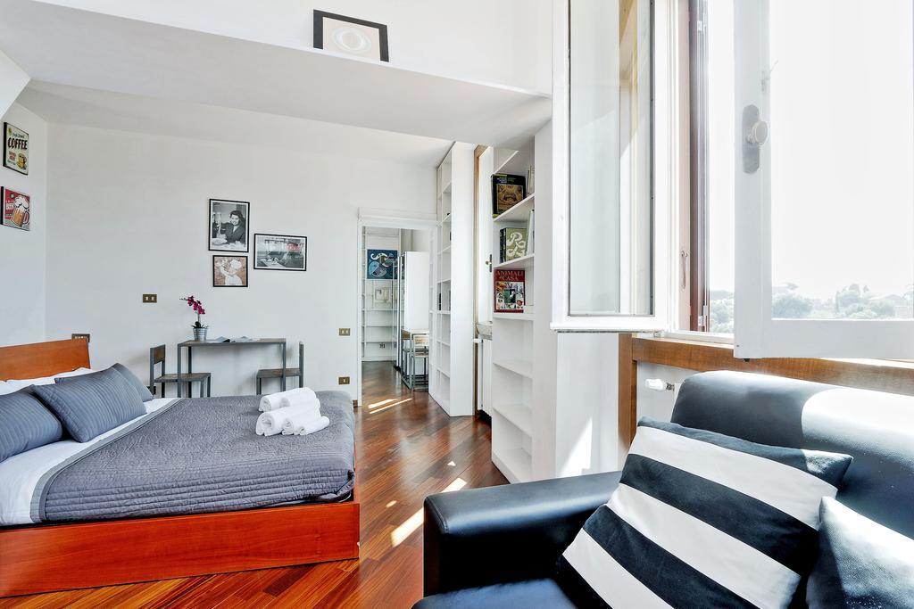 Fori Imperiali Apartment โรม ภายนอก รูปภาพ