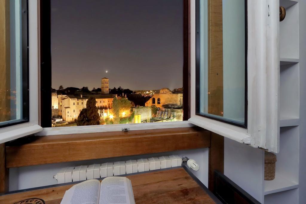 Fori Imperiali Apartment โรม ภายนอก รูปภาพ