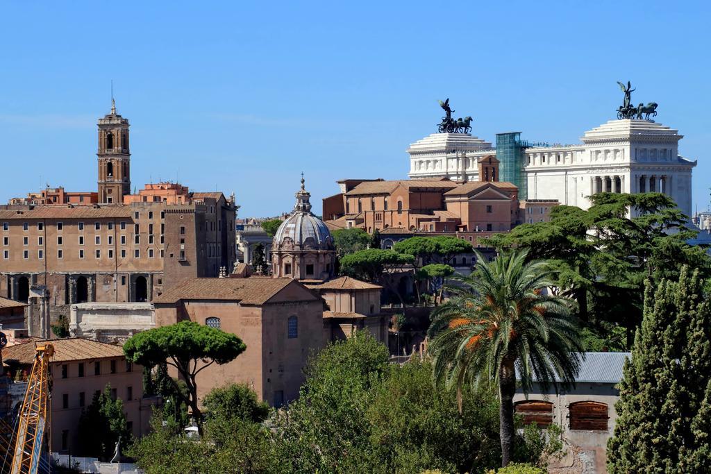 Fori Imperiali Apartment โรม ภายนอก รูปภาพ