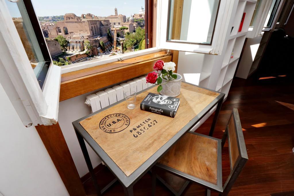 Fori Imperiali Apartment โรม ภายนอก รูปภาพ