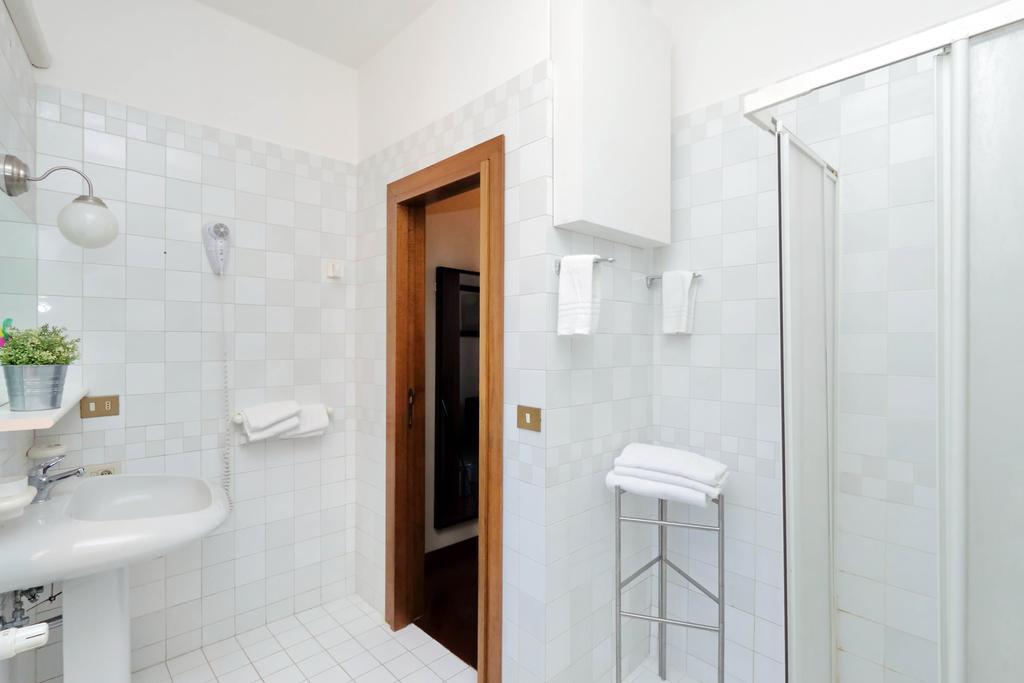 Fori Imperiali Apartment โรม ภายนอก รูปภาพ